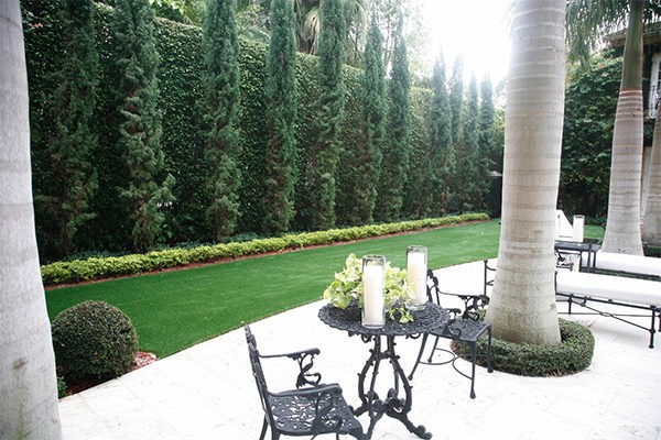 artificial grass backyard easygrass