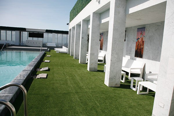 easygrass artificial grass at the w hotel pool