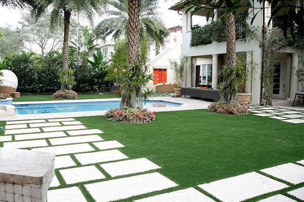 easygrass artificial grass and synthetic turf pool area in miami